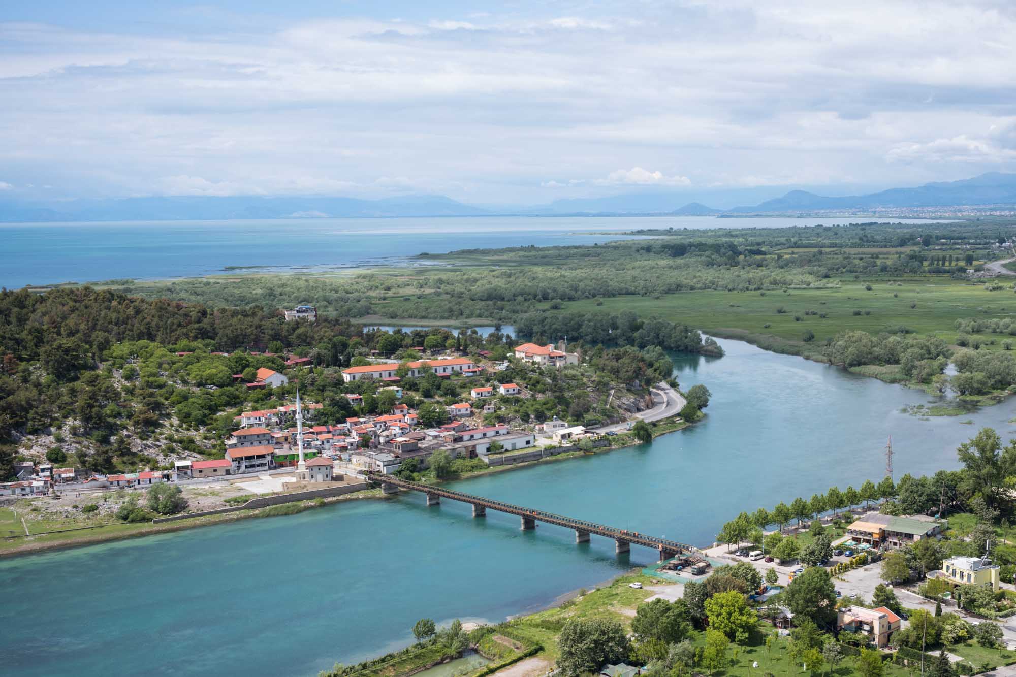 06 Albania 007 L1001391