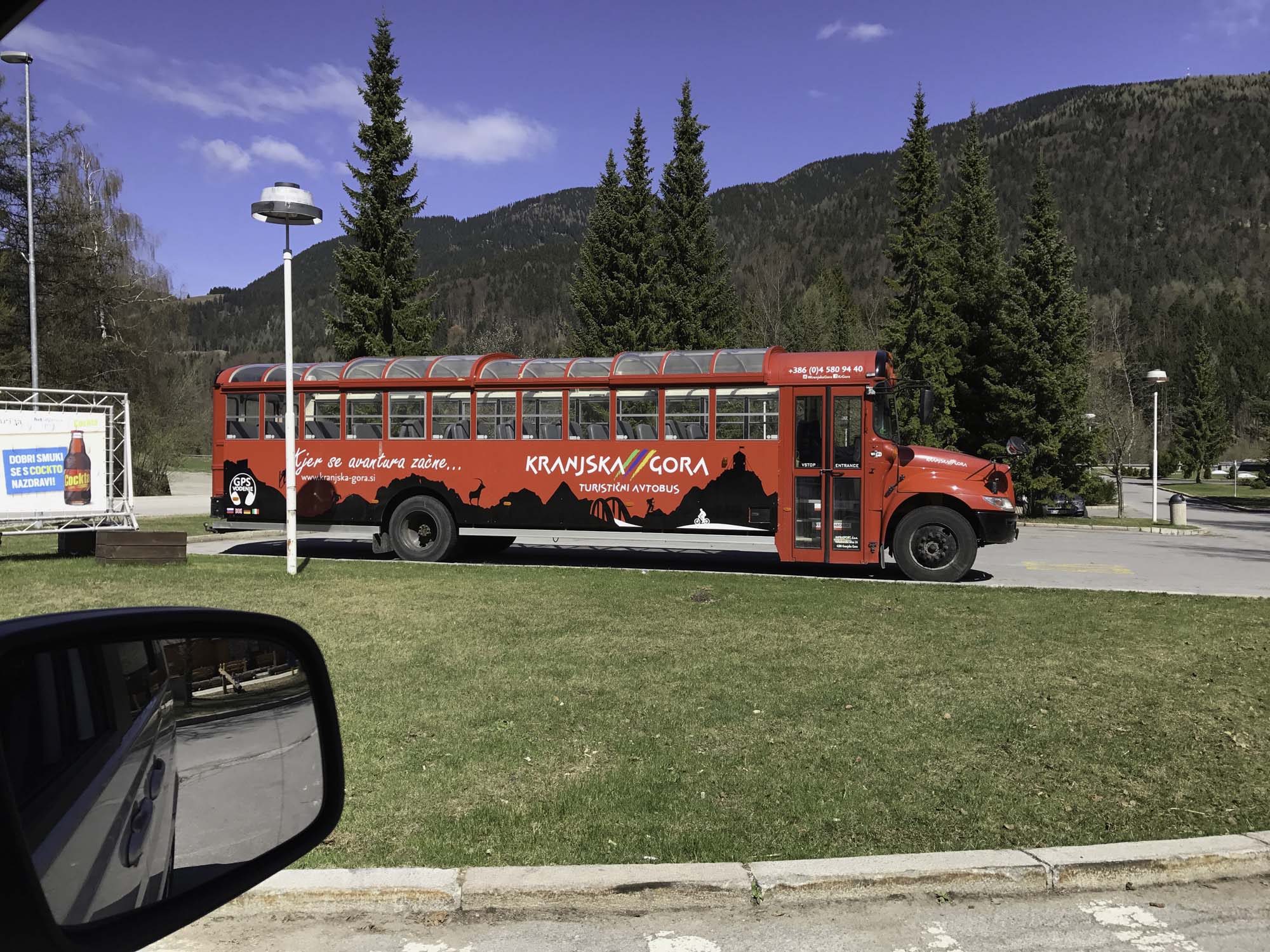 Touristen-Bus in Kranjska Gora