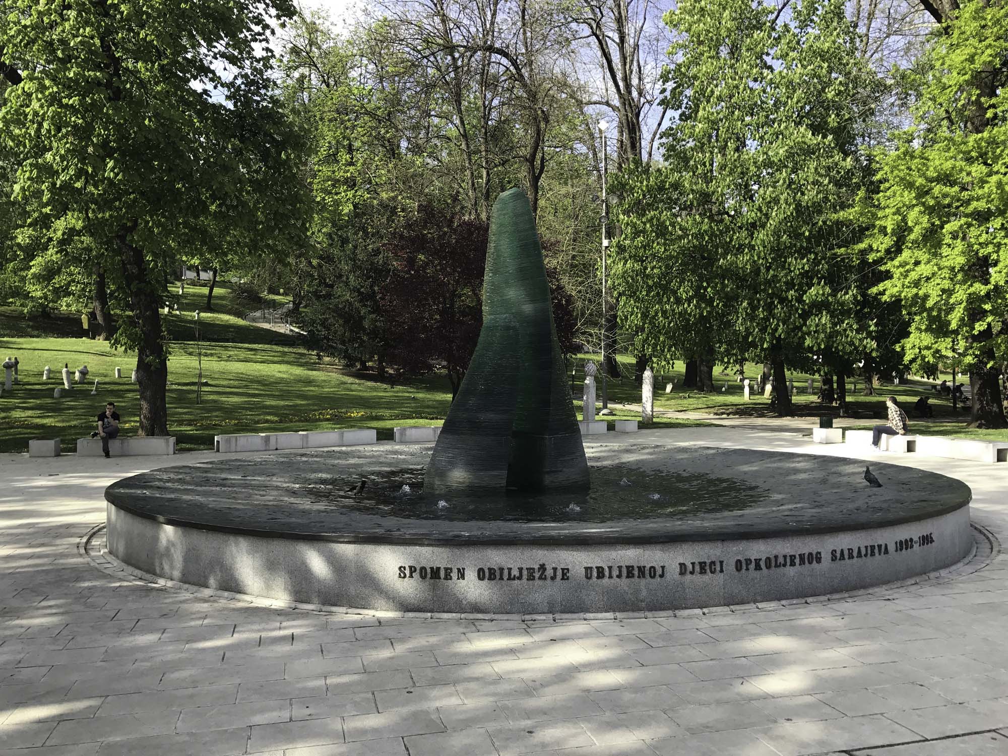 Denkmal Zu Den Ermordeten Kindern Von Belagertem Sarajevo